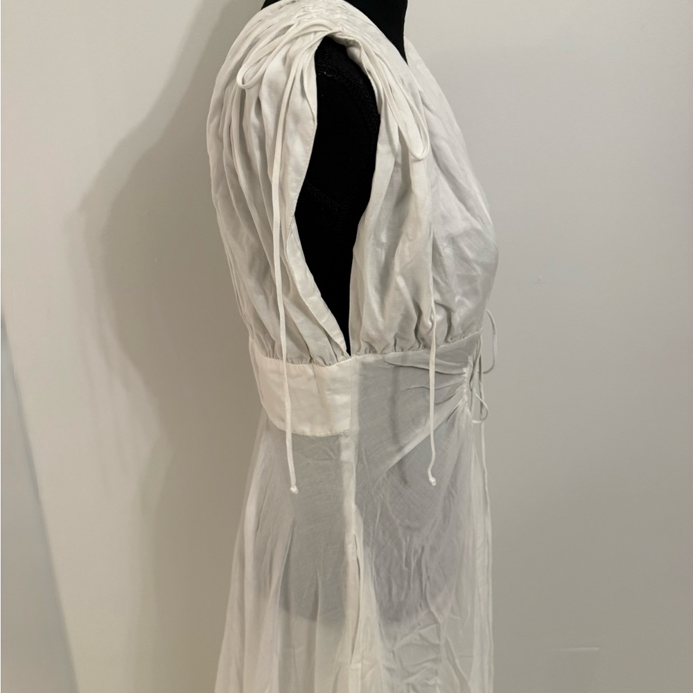 Gianni Bini White Flowy Beach Cover Up / Maxi Dress - Picture 8 of 10